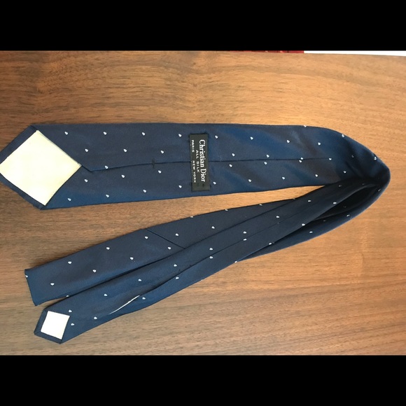 Christian Dior tie - Picture 1 of 5
